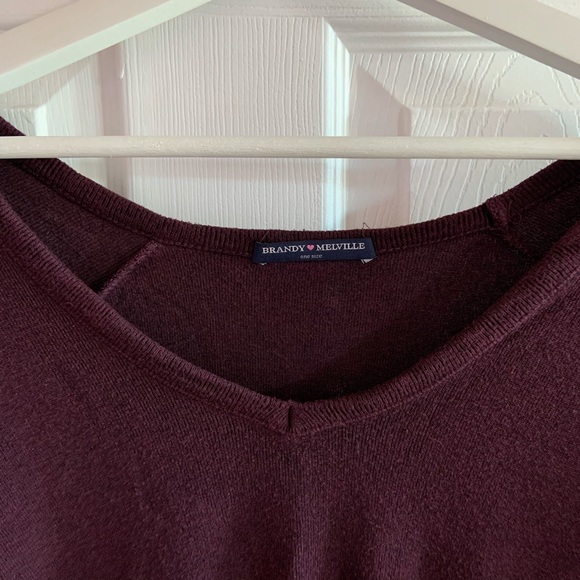 BRANDY MELVILLE V NECK SWEATER - Picture 2 of 7